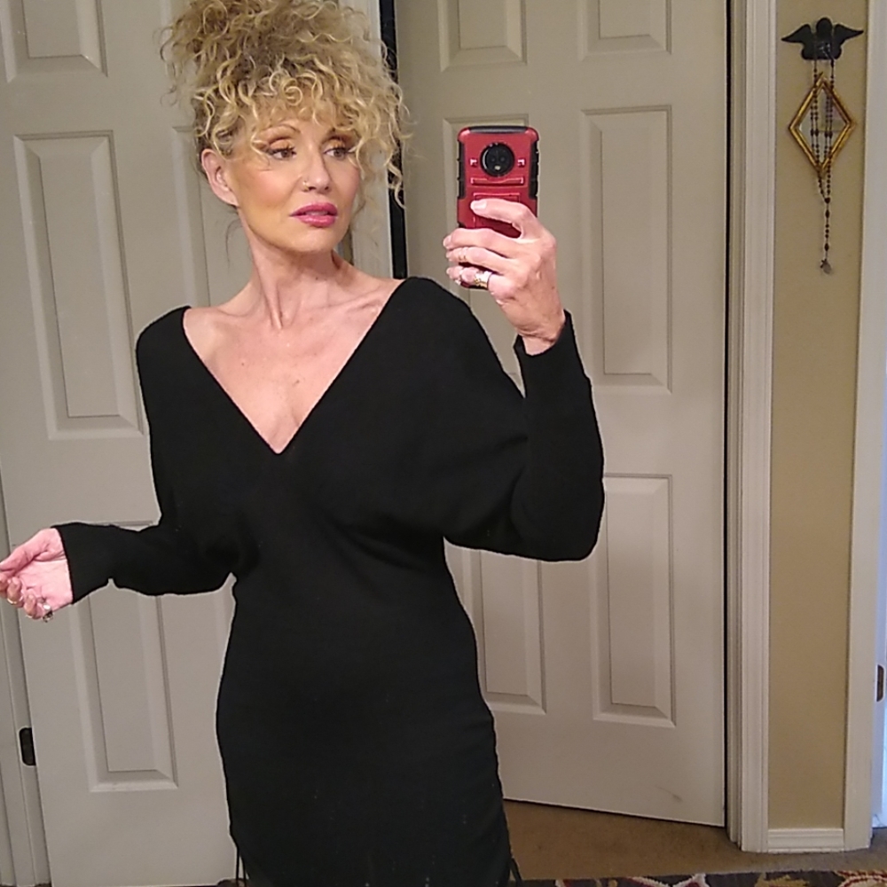 😎🥰💎💍Amo&bretti 100 percent cashmere dress - Picture 5 of 7